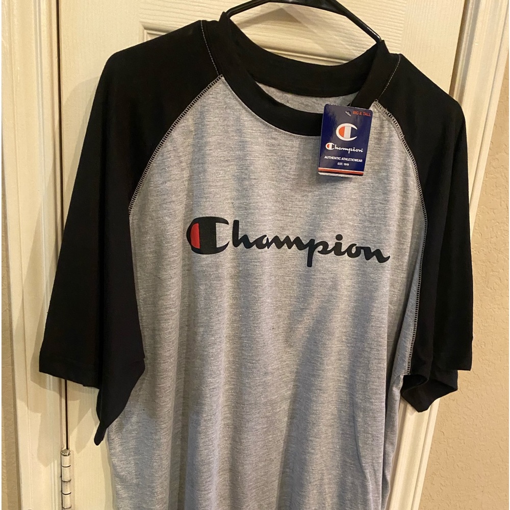 Champion XL T shirt